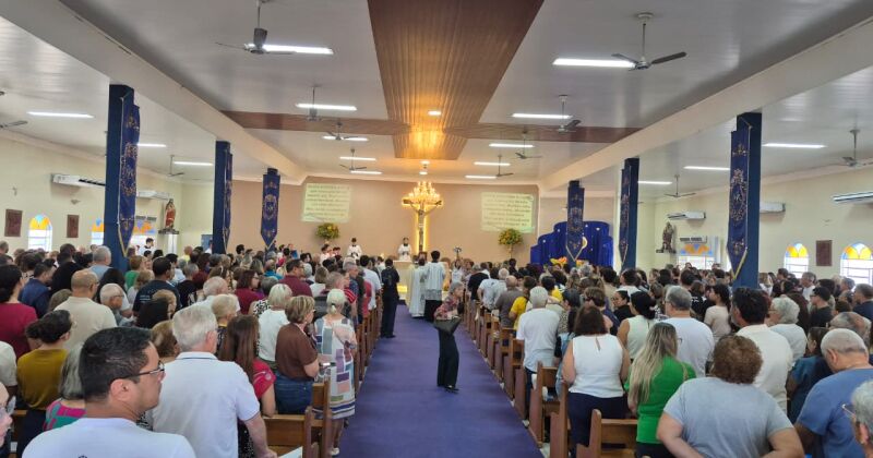 Programa&ccedil;&atilde;o inclui concentra&ccedil;&atilde;o na Pra&ccedil;a do Papa &agrave;s 16h para carreata