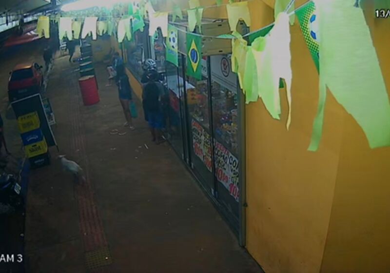 Jovem ficou em estado grav&iacute;ssimo em atentado
