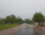 Vídeo: chuva forte provoca pontos de alagamento na Thyrson de Almeida