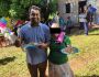 Vice-prefeito se aglomera em festa de aldeia indígena e debocha em Antônio João
