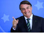 NA LATA: Bolsonaro ri enquanto povo sofre na pandemia