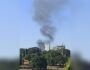 Bombeiros combatem incêndio que invadiu casa no Carandá Bosque