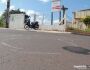 Mulher sofre acidente e tem moto furtada na Vila Bandeirante