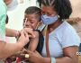 Vacinação contra a covid-19 tem de crianças até adultos em Campo Grande