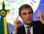 Cardozo afirma que Dilma não irá renunciar nem fraquejar