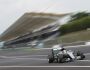 Inspirado, Hamilton supera marca de Schumacher e garante pole na Malásia