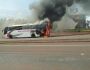 VÍDEO: ônibus que saiu de Dourados em direção a Campo Grande pega fogo na BR-163