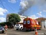 Fogo consome hotel na Dom Aquino e falta até água para combater incêndio