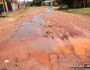 Moradores denunciam vazamento de água logo após conserto no Lageado