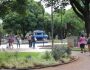 Praça Ary Coelho passa por limpeza geral nesta segunda-feira