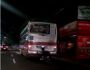 VÍDEO: cadeirante pega carona na rabeira do ônibus e 'capota' na Afonso Pena