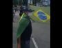 Bolsonarista é preso por aglomerar em manifestação e grita pelo 'papai' no Ceará