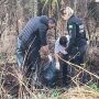 Um incêndio no mato da região facilitou a localização dos restos mortais