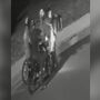 A vítima teve a sua motocicleta roubada e fugiu a pé do local do crime