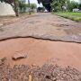 Obras de recapeamento tinham previs&atilde;o de serem conclu&iacute;das em setembro, mas n&atilde;o tiveram continuidade