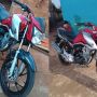 Thalison Guilherme Oliveira, de 25 anos, diz que precisa da motocicleta para trabalhar e sustentar os dois filhos