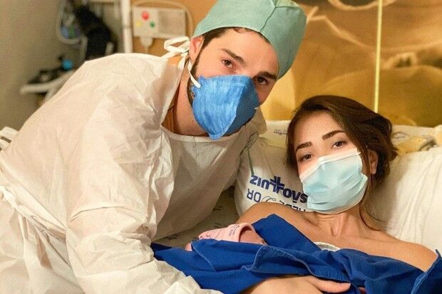 Romana tem parto prematuro de segunda filha com Alok após complicações da covid-19