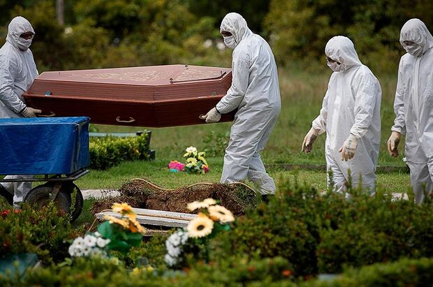 No feriado, Brasil registra 3.472 novas mortes pela covid-19