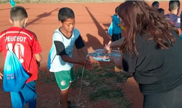 Projeto social precisa de ajuda para atender crianças na Vila Fernanda