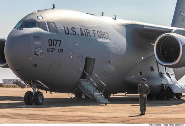 Mudança faz com que aviões militares dos EUA pousem domingo em Campo Grande