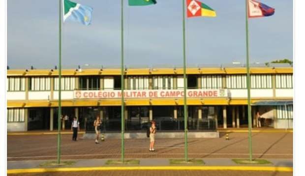 Colégio Militar aceita filha de Bolsonaro; apenas 10 alunos ingressaram por concurso em MS