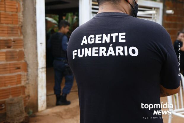 Polícia chega uma hora após assassinato de vendedor no Tijuca