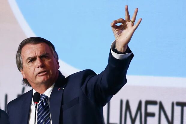 Para 55% dos brasileiros, Bolsonaro vai tentar anular eleição
