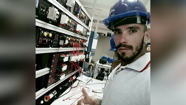 Amigos choram morte de eletricista por bala perdida na Bandeiras: 'missão terminou' 