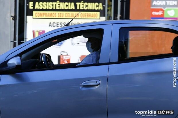 Maioria se sente insegura em carro de aplicativo em Campo Grande, diz enquete 