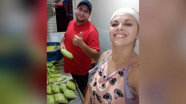Na crise, casal se reinventou e reforçou parceria com venda de pamonhas