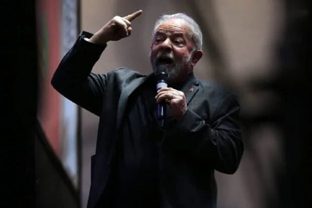 Lula diz que pedido de ajuda de Bolsonaro a Biden nas eleições 'é se humilhar demais'