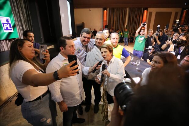 Na convenção do PL, Bolsonaro sacramenta apoio a Riedel e Tereza anuncia suplente