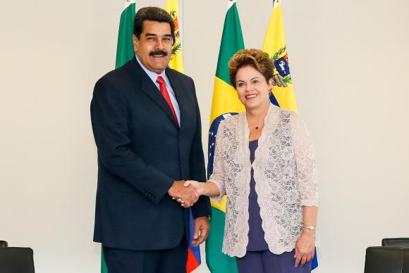 Dilma descarta uso da cláusula democrática do Mercosul contra Venezuela