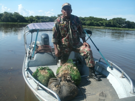 PMA apreende redes de pesca na Baía do Bracinho no Pantanal
