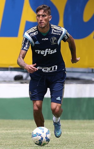 Torcida e elenco do Palmeiras fazem campanha por Rafael Marques