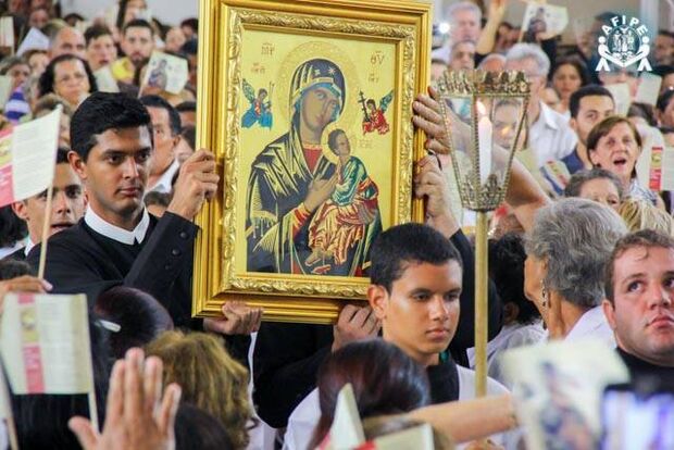 Ícone de Nossa Senhora do Perpétuo Socorro reúne multidão de fiéis na Capital