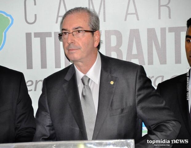 Em carta aberta ao STF, deputados de oito partidos pedem saída de Cunha