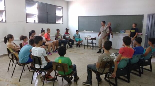 Corpo de Bombeiros em Paranaíba lança projeto social para adolescentes