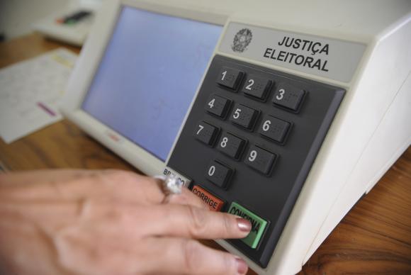 Em Campo Grande, cinco pesquisas esquentam sexta-feira antes das eleições