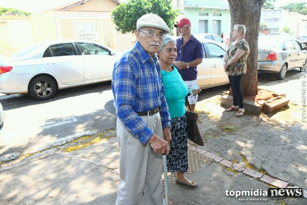 Aos 97 anos, Bernabé acordou animado para votar mais uma vez
