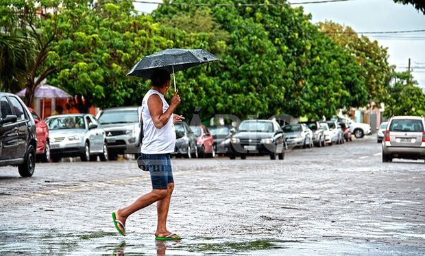 Chuva cai em Corumbá e dá fim a três semanas de estiagem