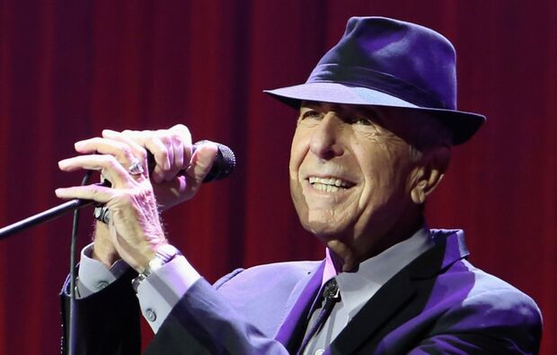 Aos 82 anos, morre o cantor e escritor Leonard Cohen