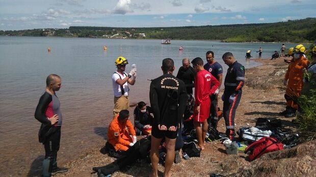 Auditor do TCU morre afogado após mergulhar a 30 m no Lago Paranoá
