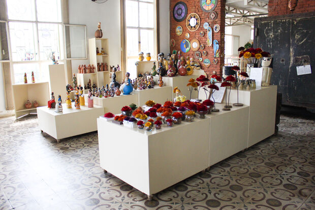 Casa do Artesão comercializa e promove cores e formas do artesanato Sul-Mato-Grossense