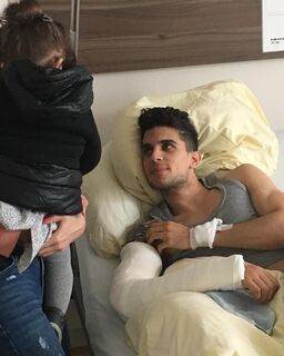 Bartra deixa hospital quatro dias após ser ferido em ataque a ônibus do Borussia