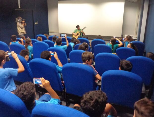 Projeto leva MPB e música erudita a crianças de escolas públicas de Campo Grande
