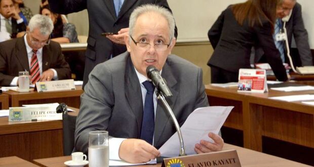 Na Lata: relator do impeachment do governador, Kayatt está mais próximo do TCE
