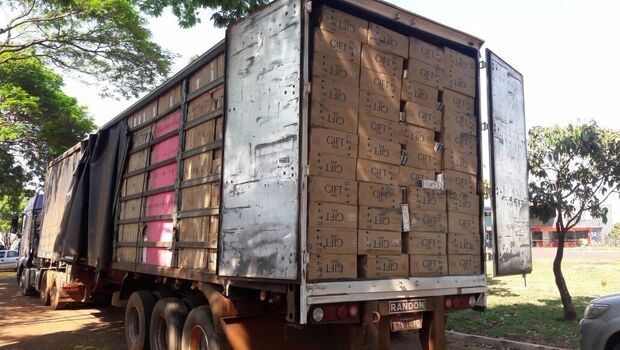 Polícia apreende 60 mil pacotes de cigarros contrabandeados do Paraguai