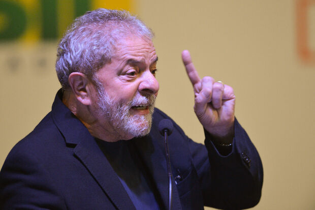 Lula diz que vai fazer referendo para revogar reformas de Temer se vencer eleição de 2018