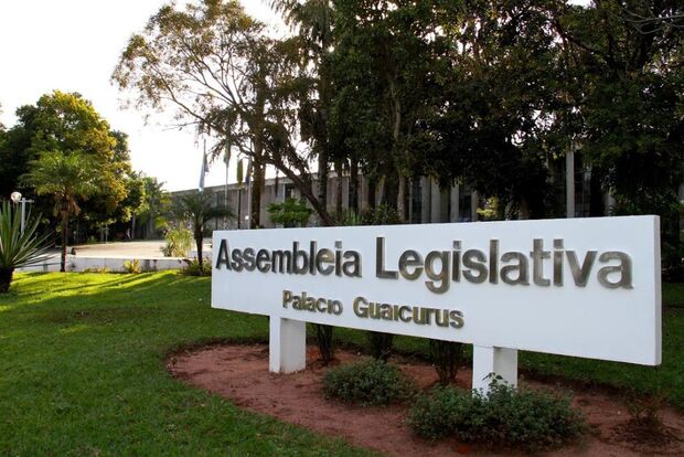 Deputados estaduais gastaram R$ 7,7 milhões da cota parlamentar em 2017